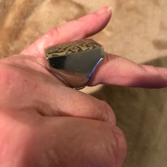 Ladies ring - Picture 3 of 8